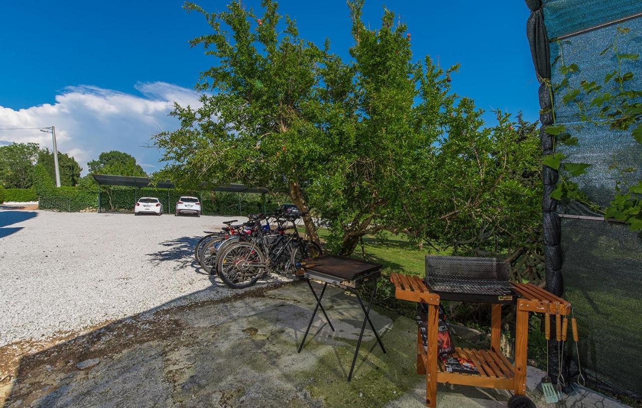 Apartments Saladinka Červar-Porat Εξωτερικό φωτογραφία