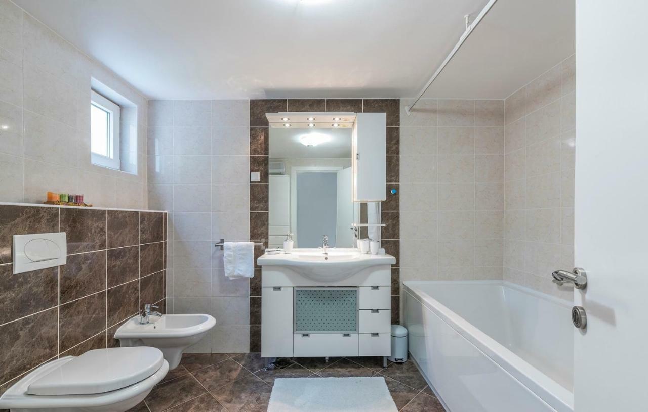 Apartments Saladinka Červar-Porat Εξωτερικό φωτογραφία