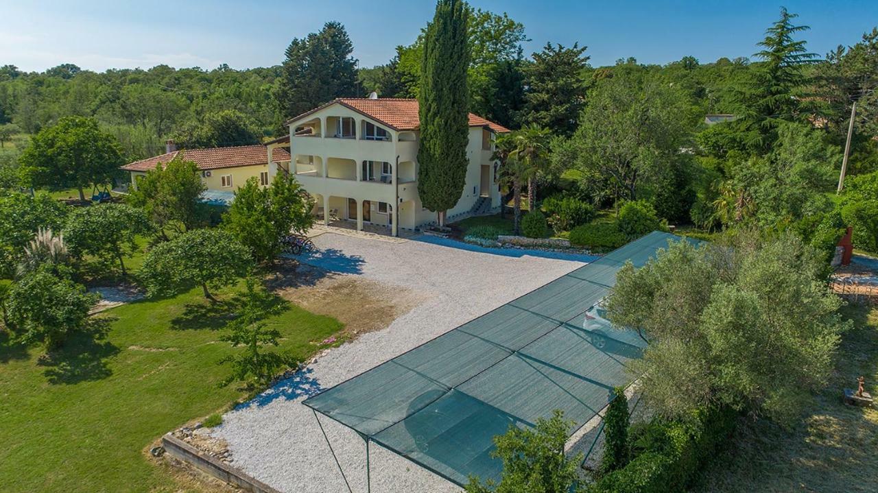Apartments Saladinka Červar-Porat Εξωτερικό φωτογραφία