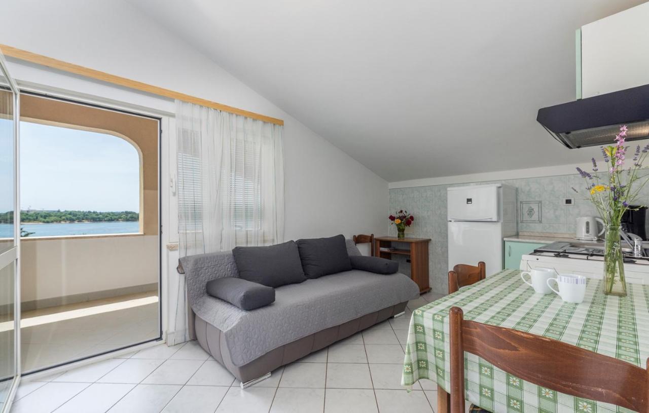 Apartments Saladinka Červar-Porat Δωμάτιο φωτογραφία